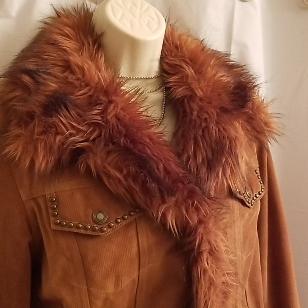 Leather Jacket with faux fur trim - Picture 2 of 4